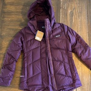Patagonia Womens “down with it jacket” small! Brand new!
